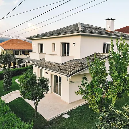 Prestigio Apartment *